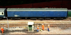 HST barrier coach ex RMB